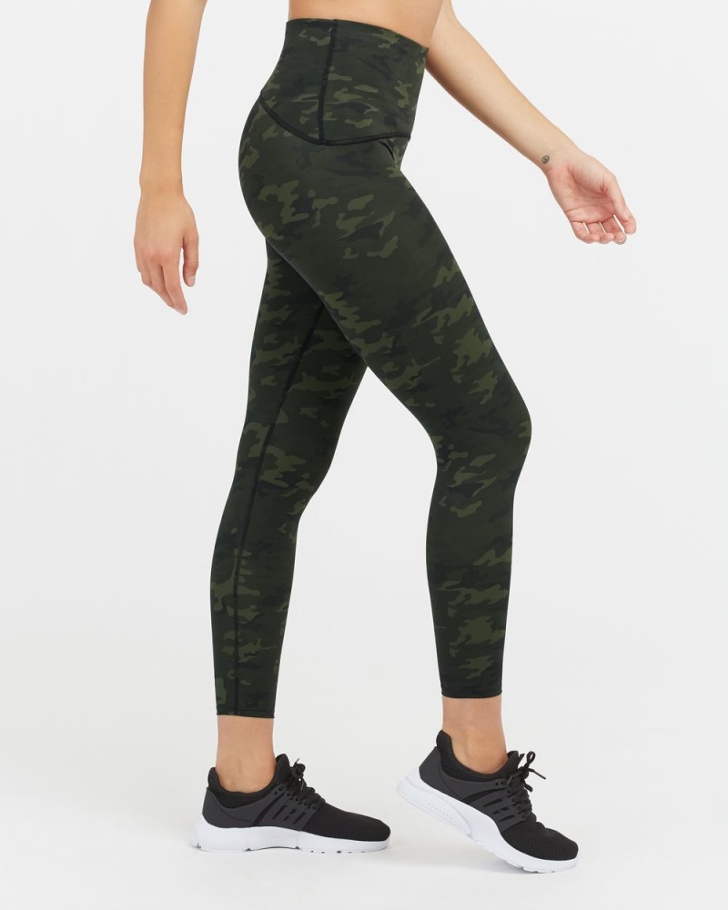 Spanx Booty Boost® Active Camo 7/8 Leggings Green Camo | 15986-JPFA