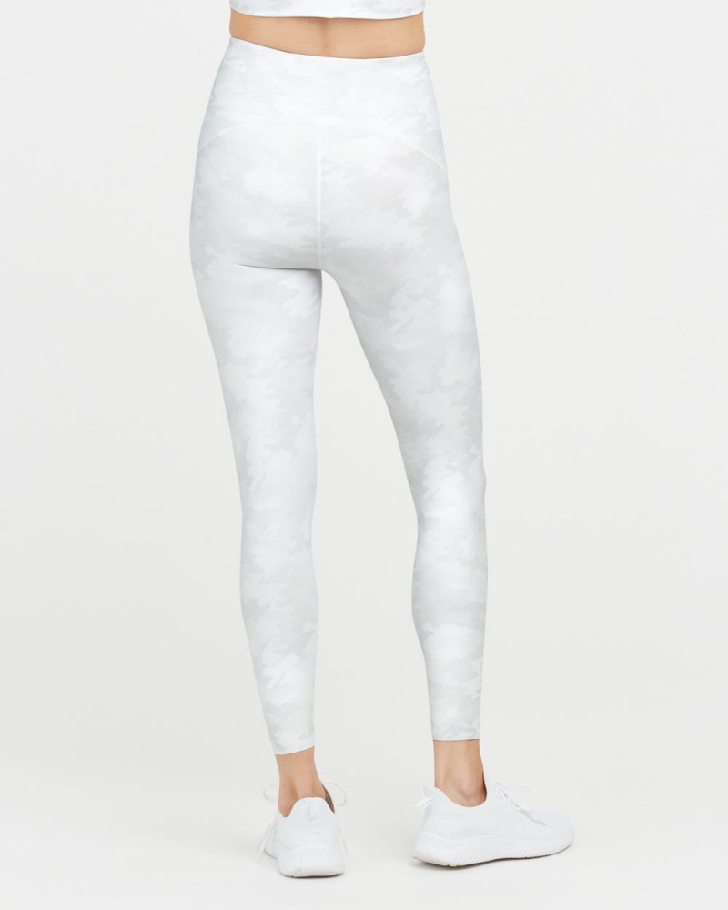 Spanx Booty Boost® Active Camo 7/8 Leggings White Camo | 95280-FMTI