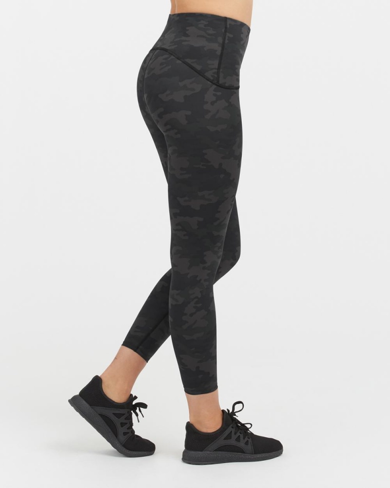 Spanx Booty Boost® Active Camo 7/8 Leggings Black Camo | 35781-IPFC