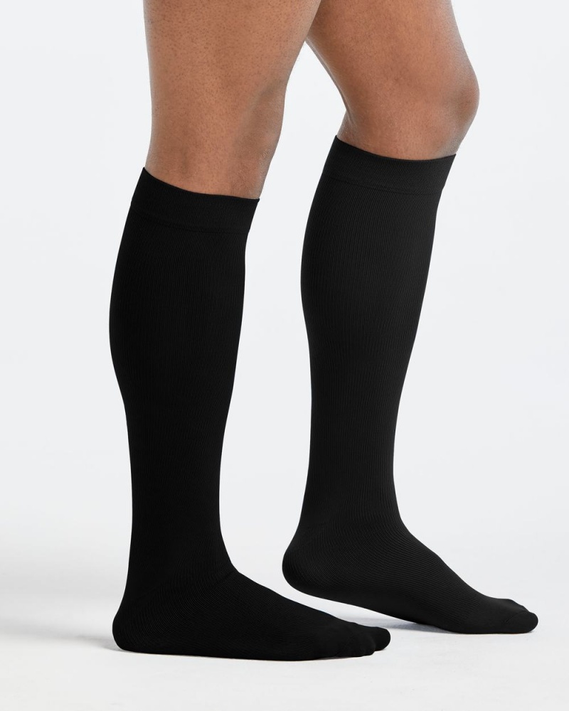 Spanx Graduated Compression Socks, 15-20 Mmhg Socks Black | 86025-BAWD