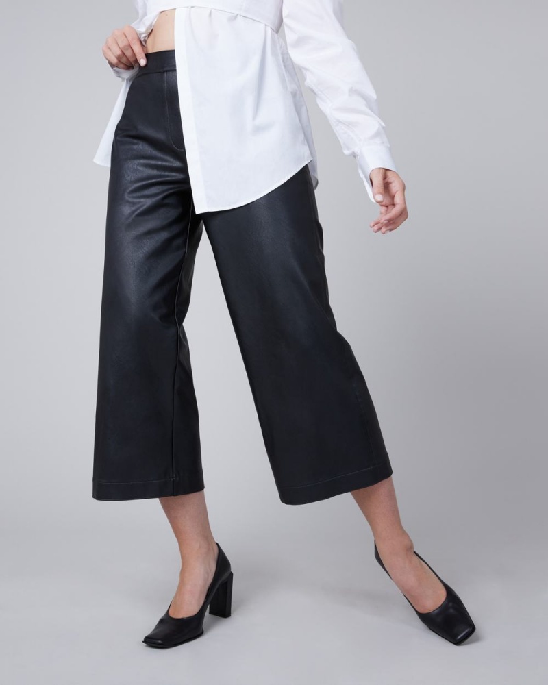 Spanx Leather-Like Culottes Pants Black | 97214-MYDS