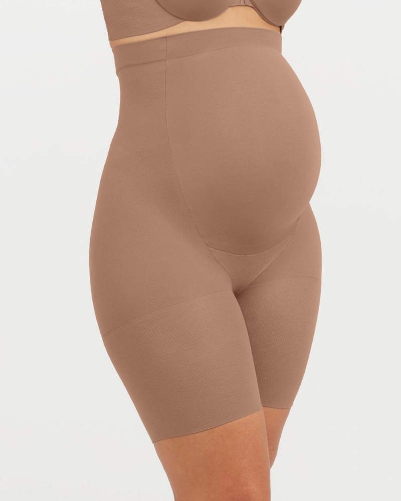 Spanx Mama Shorts Cafe Au Lait | 73564-RTGF