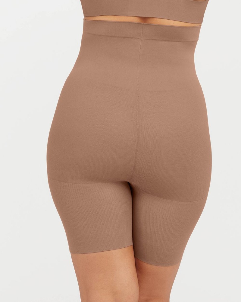 Spanx Mama Shorts Cafe Au Lait | 73564-RTGF