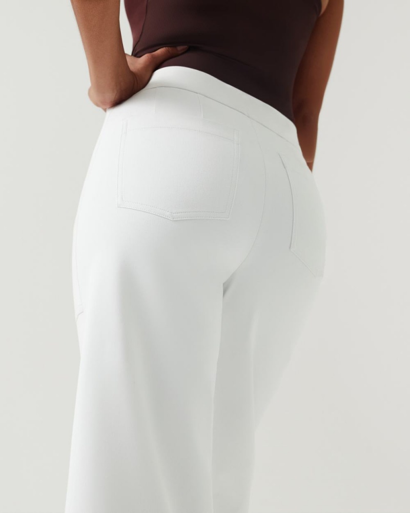 Spanx On-the-Go Wide Leg Pant with Ultimate Opacity Technology Pants White | 01843-EPDO