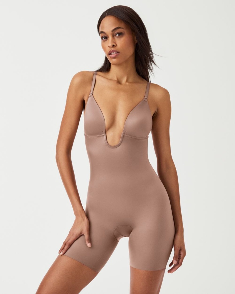 Spanx Suit Your Fancy Plunge Low-Back Mid-Thigh Bodysuits Cafe Au Lait | 79804-QKUT