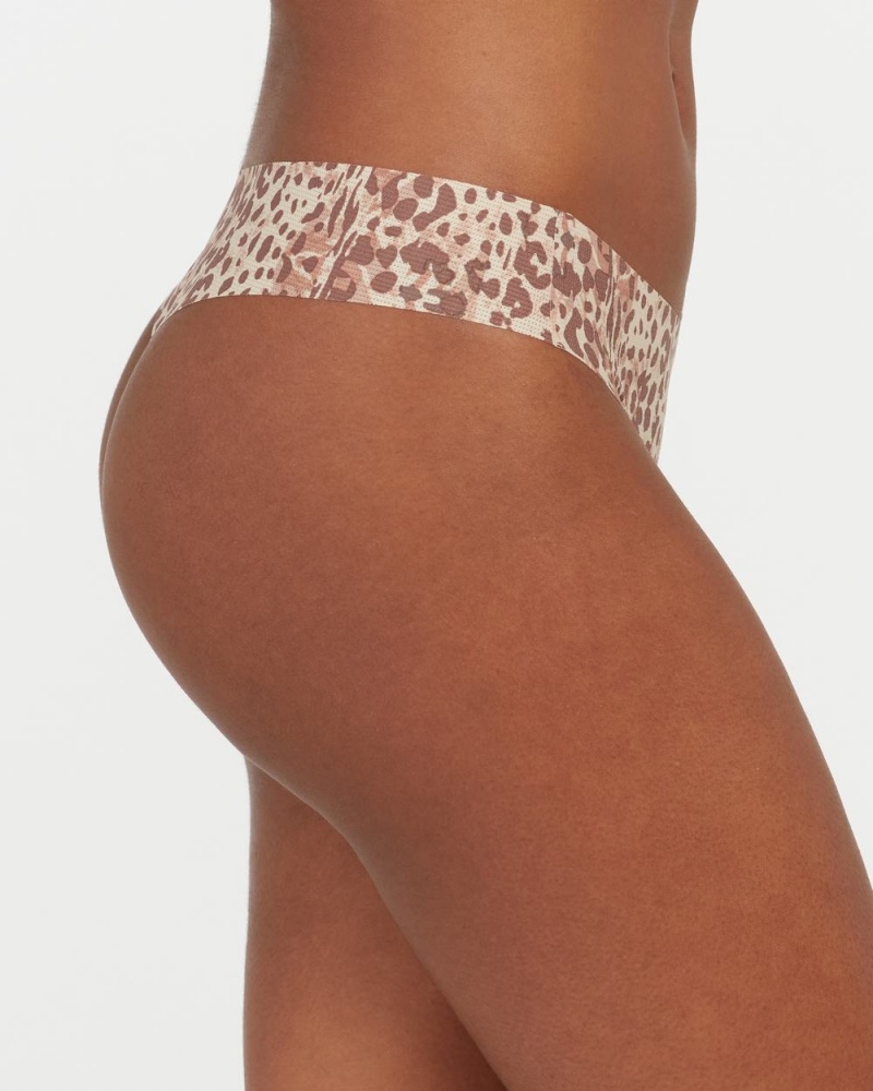 Spanx Under Statements® Thong Leopard | 32170-DTUS